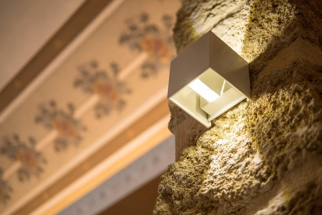 Family Affair Luxury Rooms&Suites Palermo Bed & Breakfast