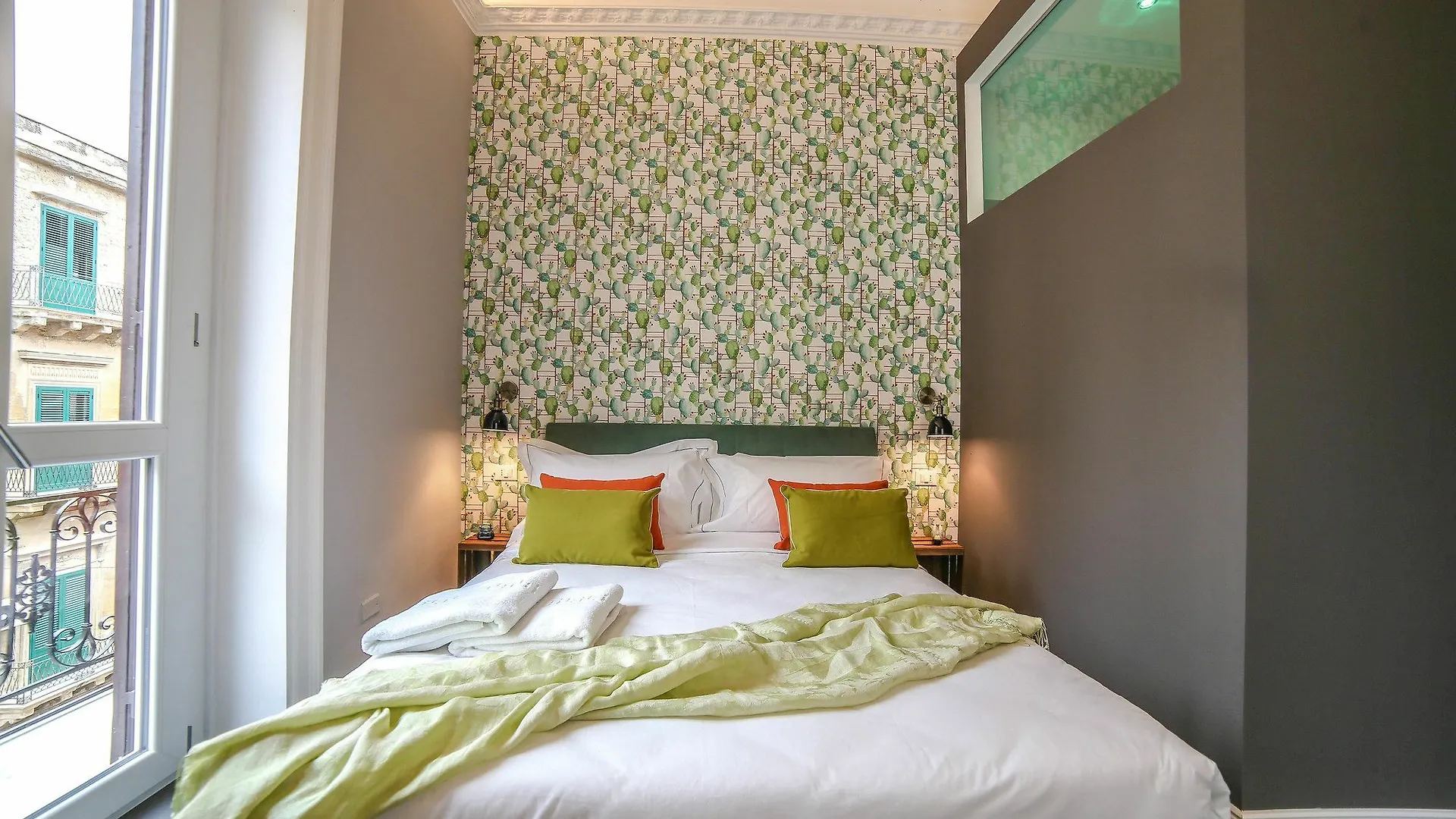 Family Affair Luxury Rooms&Suites Палермо Отель типа 